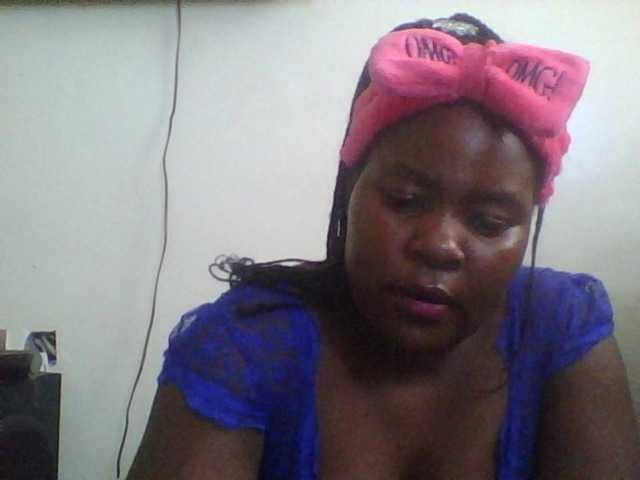 Royalsexy live cam on BongaCams
