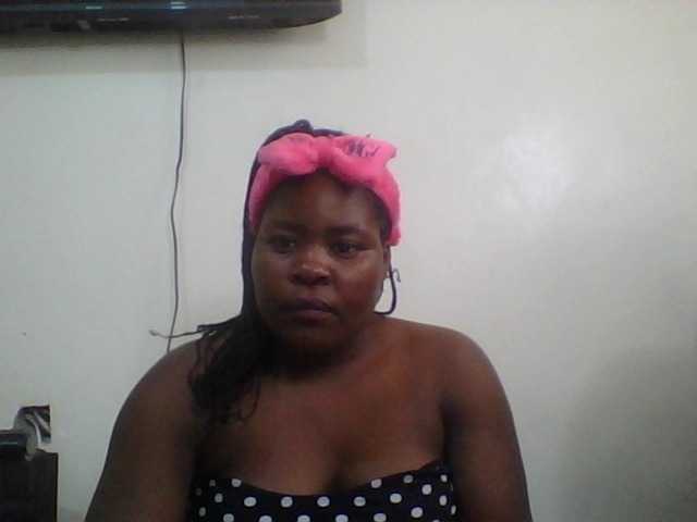 Royalsexy live cam on BongaCams