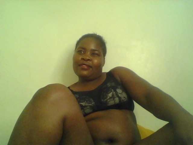 Royalsexy live cam on BongaCams