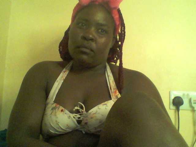 Royalsexy webcam bongacams model stream image