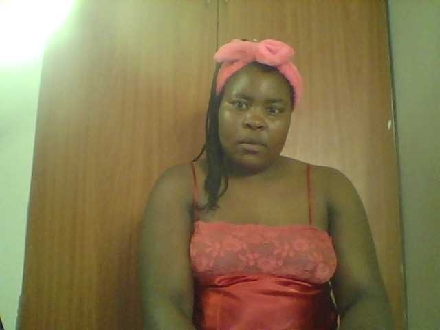 Royalsexy live cam on BongaCams