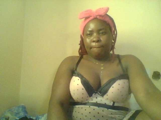 Royalsexy live cam on BongaCams