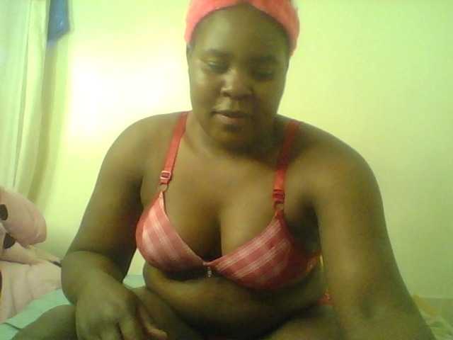 Royalsexy live cam on BongaCams