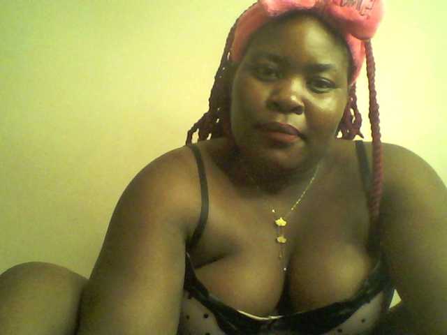 Royalsexy live cam preview