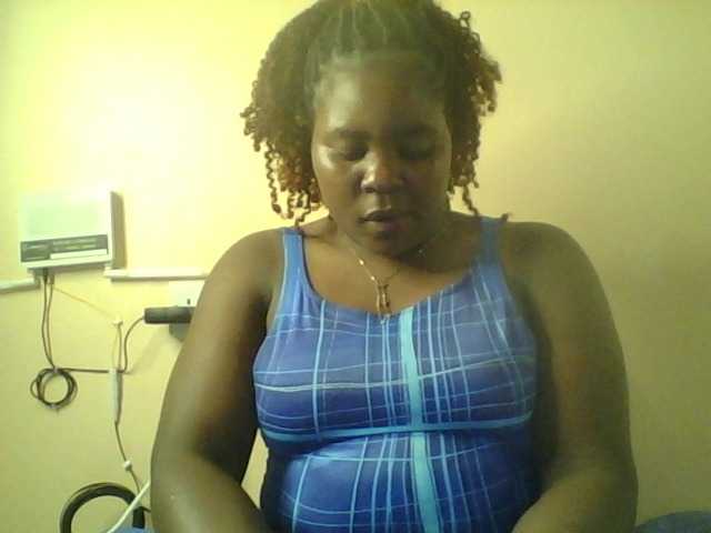 Royalsexy live cam on BongaCams