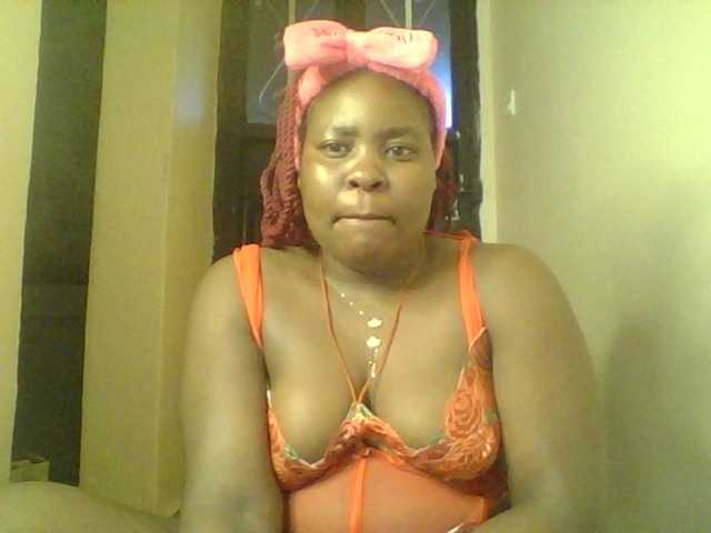 Royalsexy live cam on BongaCams