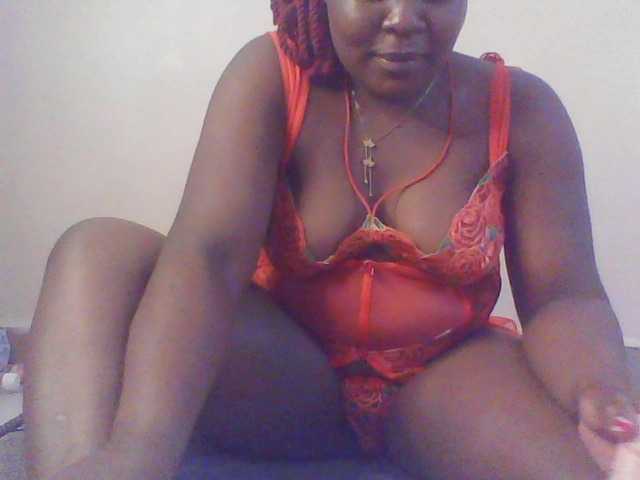 Royalsexy live cam on BongaCams