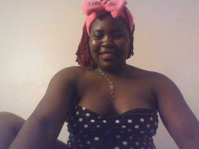 Royalsexy live cam on BongaCams