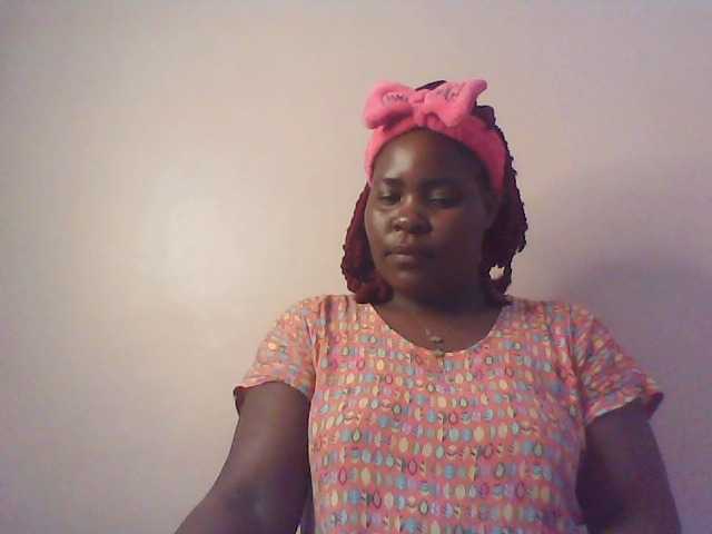 Royalsexy live cam on BongaCams