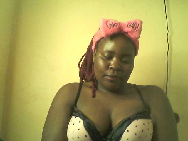 Royalsexy on Bongacams