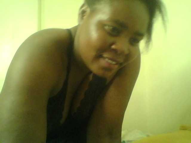 Royalsexy live cam on BongaCams