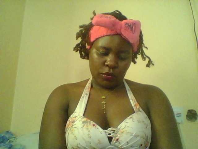 Royalsexy live cam on BongaCams
