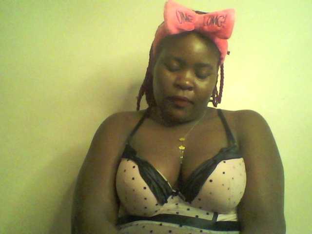 Royalsexy live cam preview