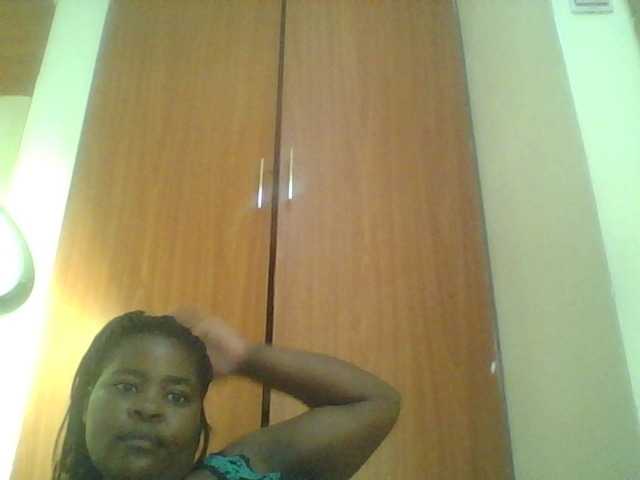 Royalsexy live cam on BongaCams