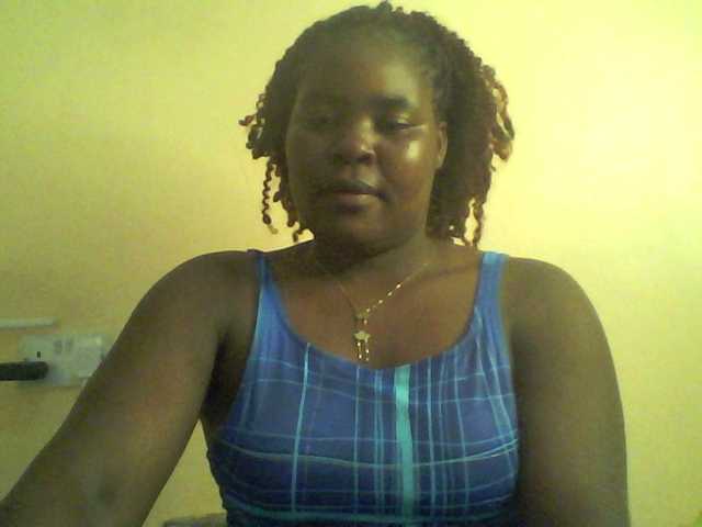 Royalsexy live cam on BongaCams