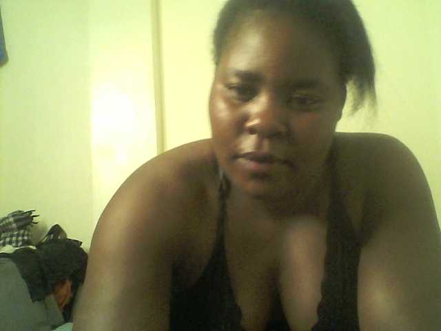 Royalsexy live cam on BongaCams