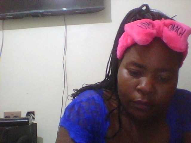 Royalsexy live cam on BongaCams