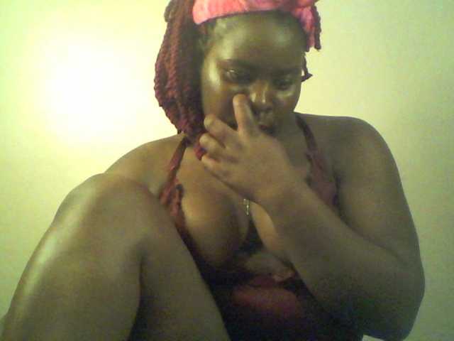 Royalsexy live cam on BongaCams