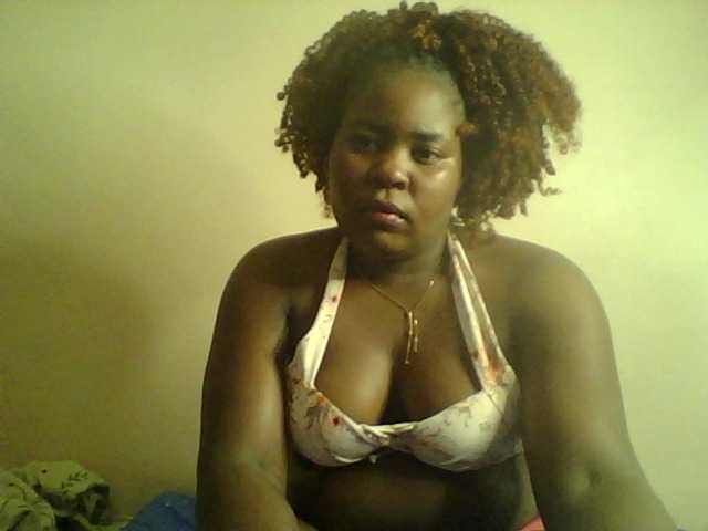 Royalsexy live cam on BongaCams