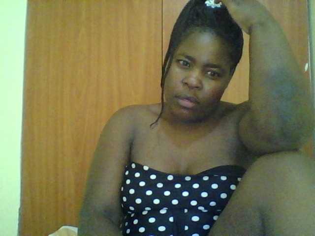 Royalsexy live cam on BongaCams