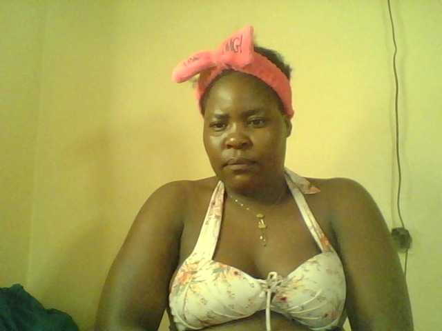 Royalsexy live cam on BongaCams