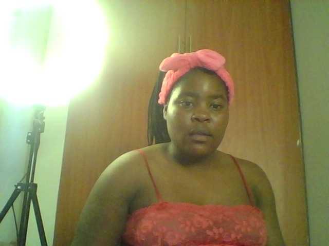 Royalsexy live cam on BongaCams