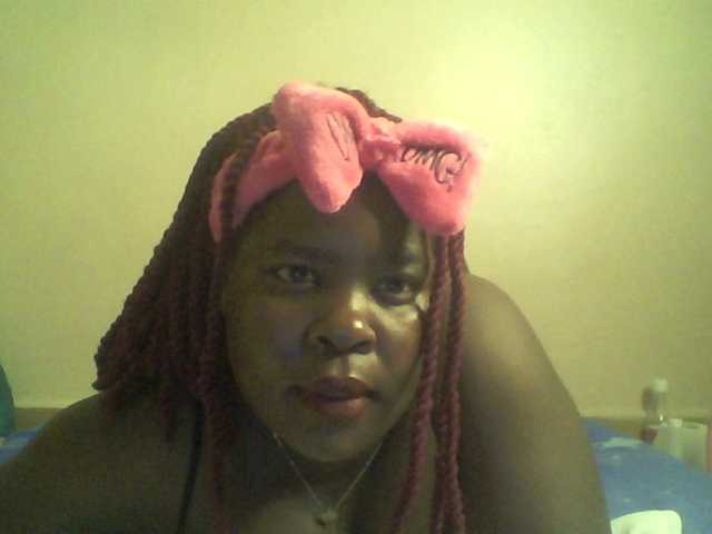 Royalsexy live cam on BongaCams