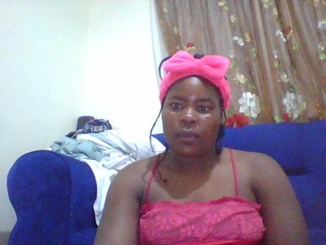 Royalsexy live cam on BongaCams