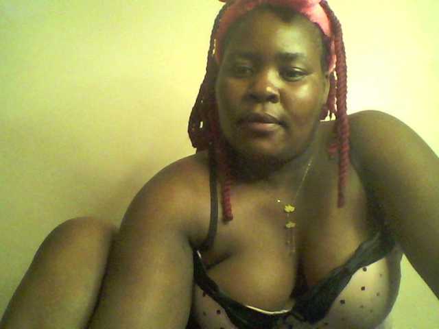 Royalsexy live cam on BongaCams