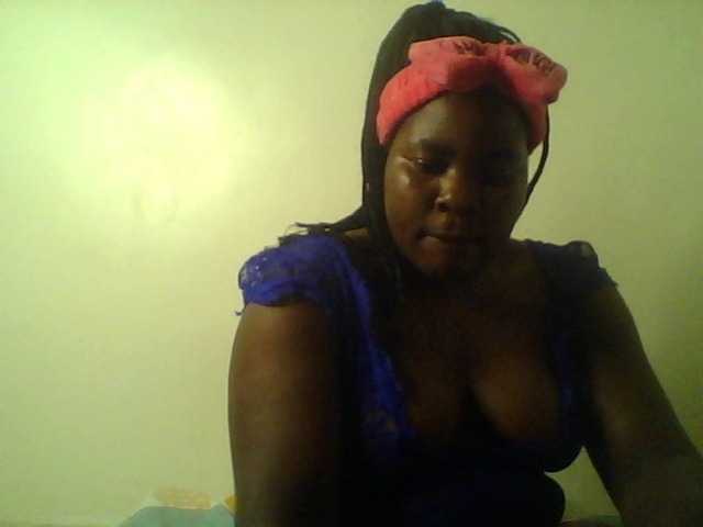 Royalsexy live cam on BongaCams