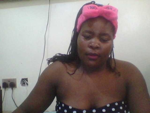 Royalsexy live cam on BongaCams