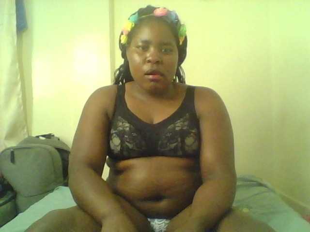 Royalsexy live cam on BongaCams