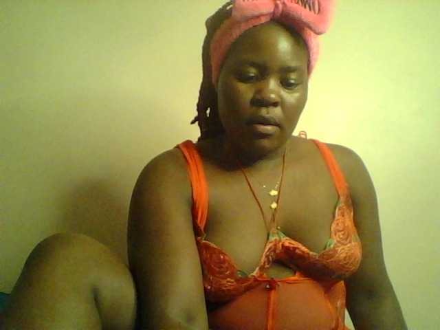Royalsexy, live now on BongaCams