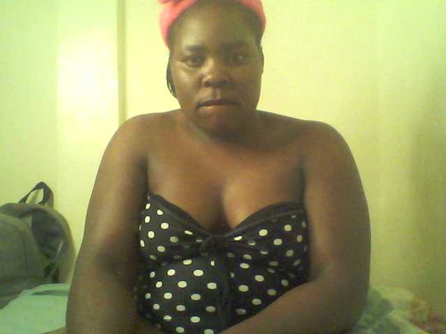 Royalsexy live cam on BongaCams