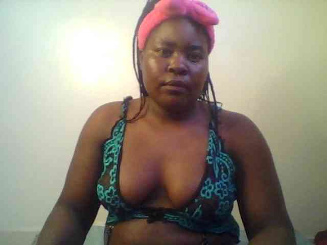 Royalsexy webcam