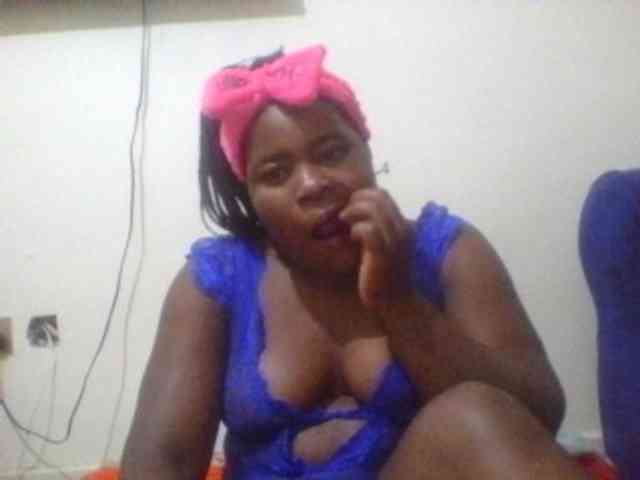 Royalsexy webcam