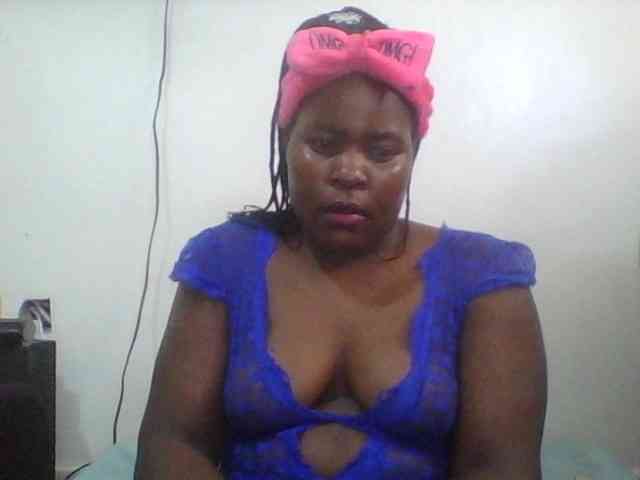 Royalsexy webcam