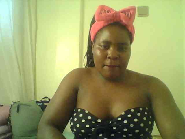 Model: Royalsexy