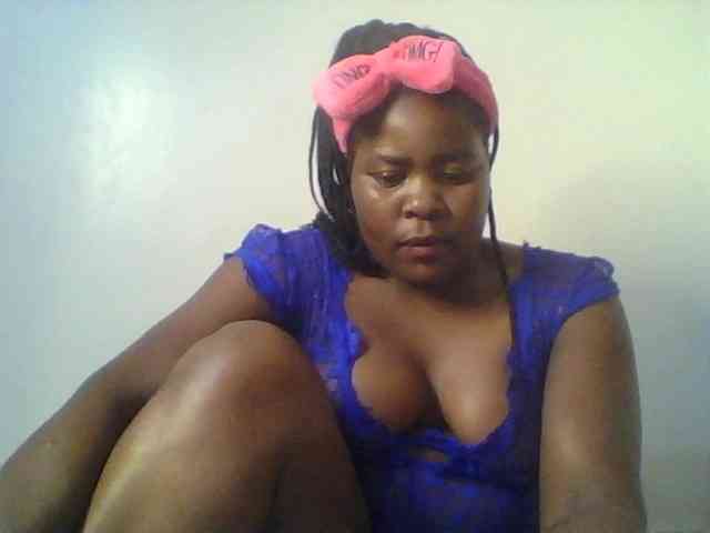 Royalsexy webcam