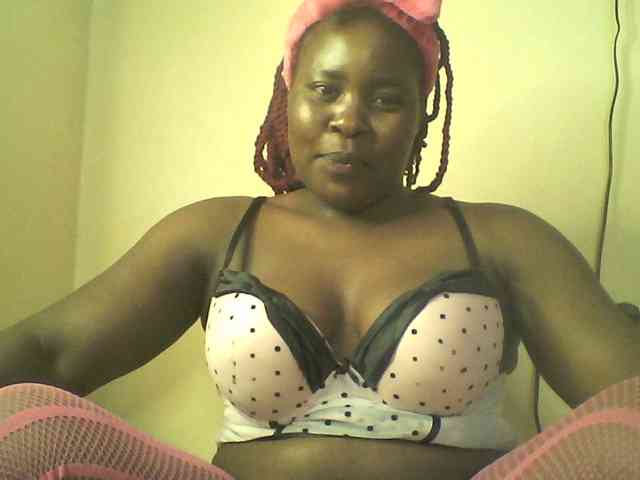 Model: Royalsexy
