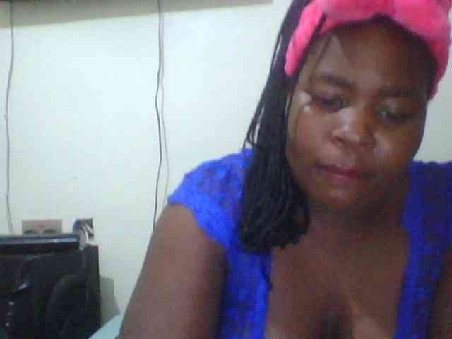 Royalsexy webcam