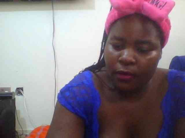 Royalsexy webcam