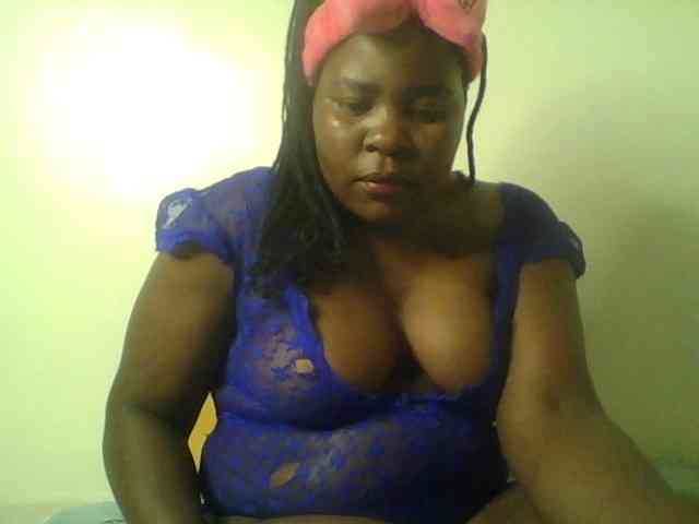 Royalsexy webcam