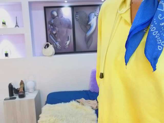 DahianaG — live trans cam