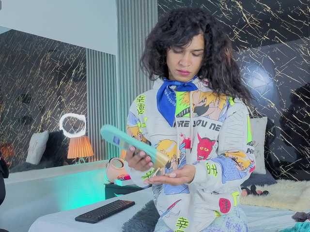 DahianaG live cam