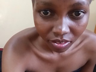 PrettyDoll3's Live Webcam