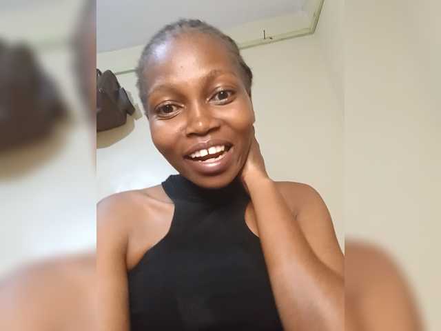 PrettyDoll3 live cam on BongaCams