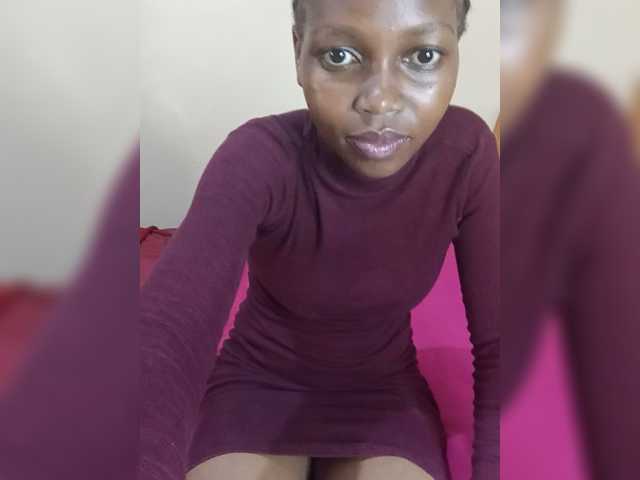 PrettyDoll3 live cam on BongaCams