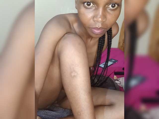 PrettyDoll3 live cam on BongaCams