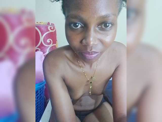 PrettyDoll3 live cam on BongaCams
